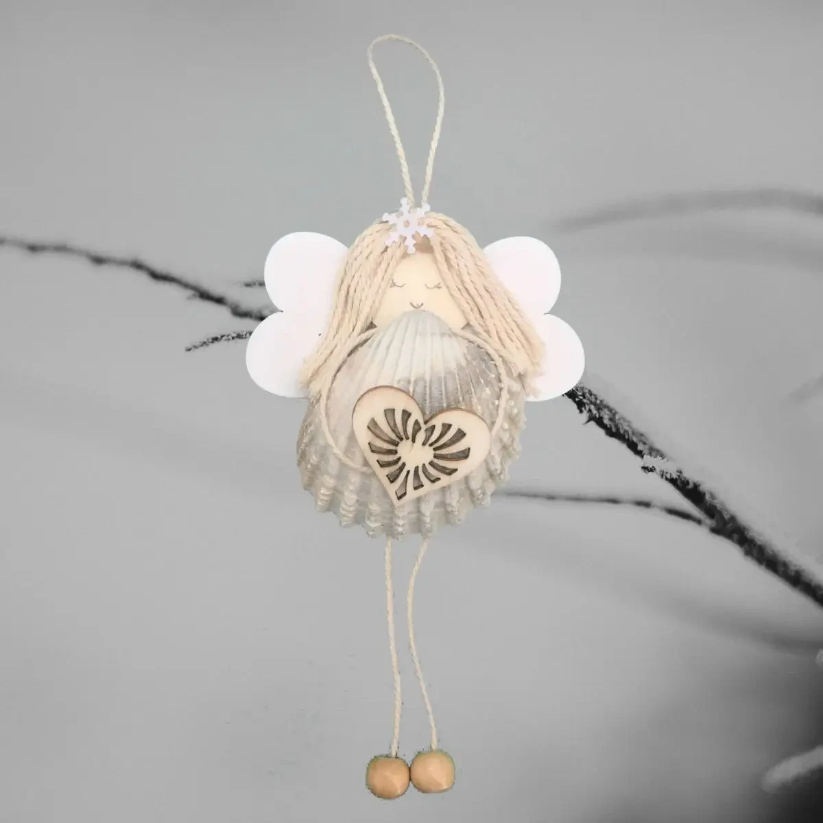 Shell-angel-a lovely-handmade-way-to bring-the-beauty-of-the-sea